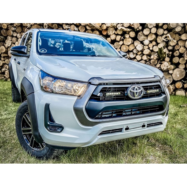 Kit of two LAZER Linear 6 Elite with factory grille mounting system - Toyota Hilux (2021 -) - view 2