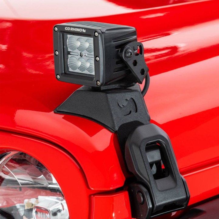Uchwyty montażowe na zatrzaski maski kwadratowych lamp LED 3x3" Go Rhino
