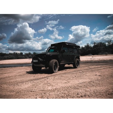 Zbudowany i odrazu przetestowany Jeep Wrangler JLU