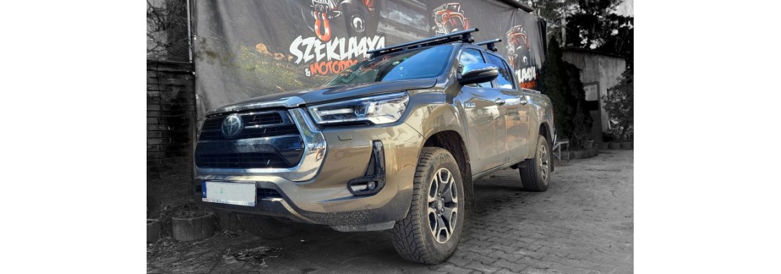 Montaż Osram VX1000-CB SM LEDBAR na bagazniku Toyota Hilux