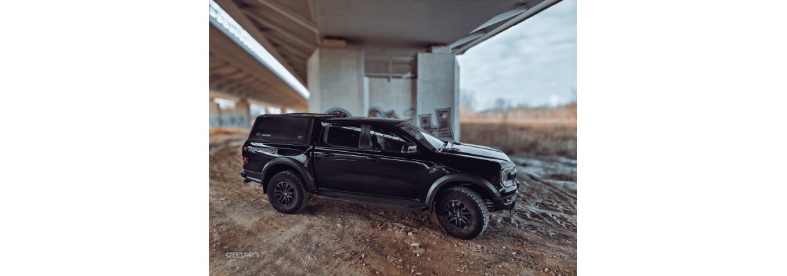 Installation of the Smartcap Ford Ranger Raptor body in our 4x4 workshop
